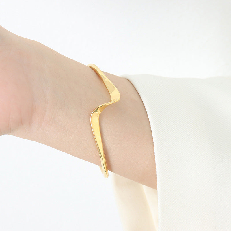 Iris Gold armband